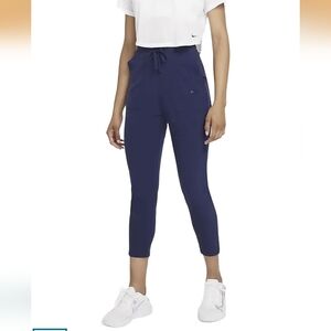 Nike  Women's Bliss Luxe 7/8 Training Track Pants